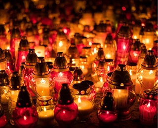 ÜNNEPI NYITVATARTÁS